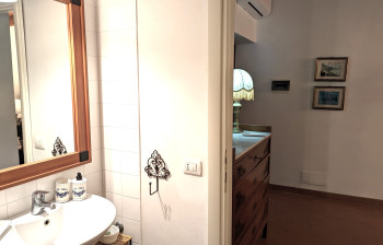 15_Bathroom_Veliero